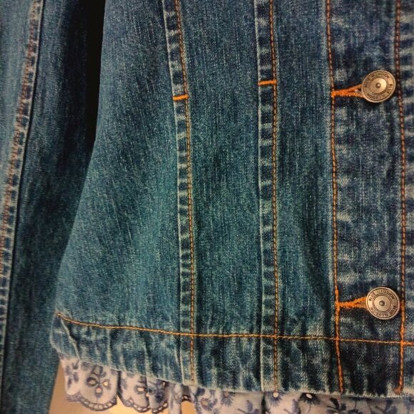 Women's Blue Denim Ruffled Jean Jacket Size Small - Picture 3 of 3